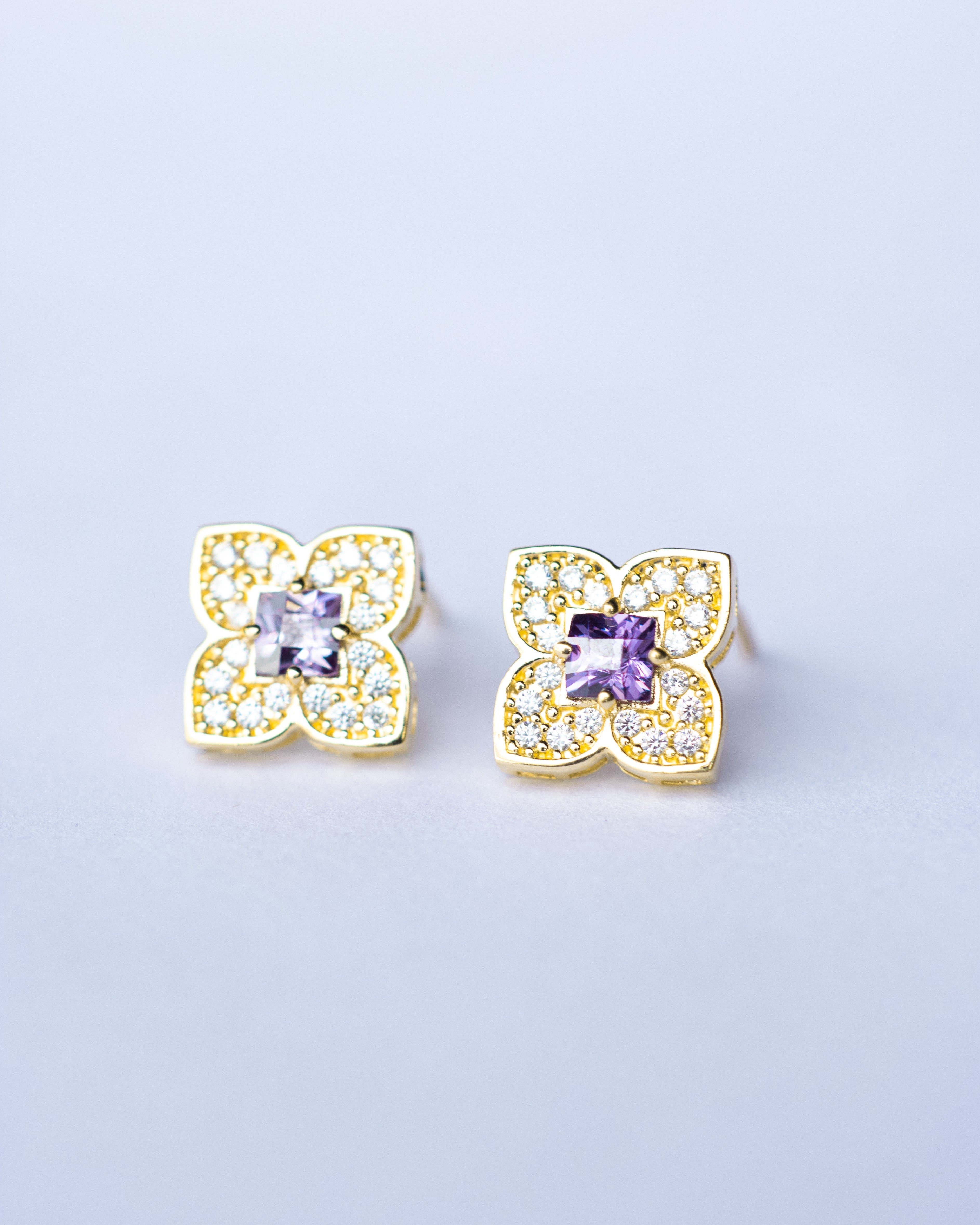 Topos Roberto Coin / Circones / Oro 18 K