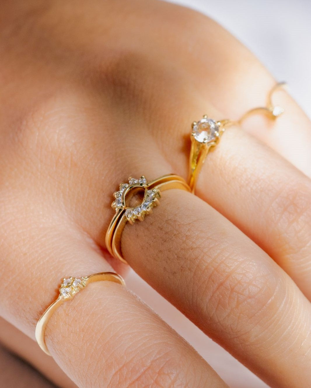 Anillo solitario de topacio / TALLA 5 - 6 / 1 Topacio / Oro 18 K
