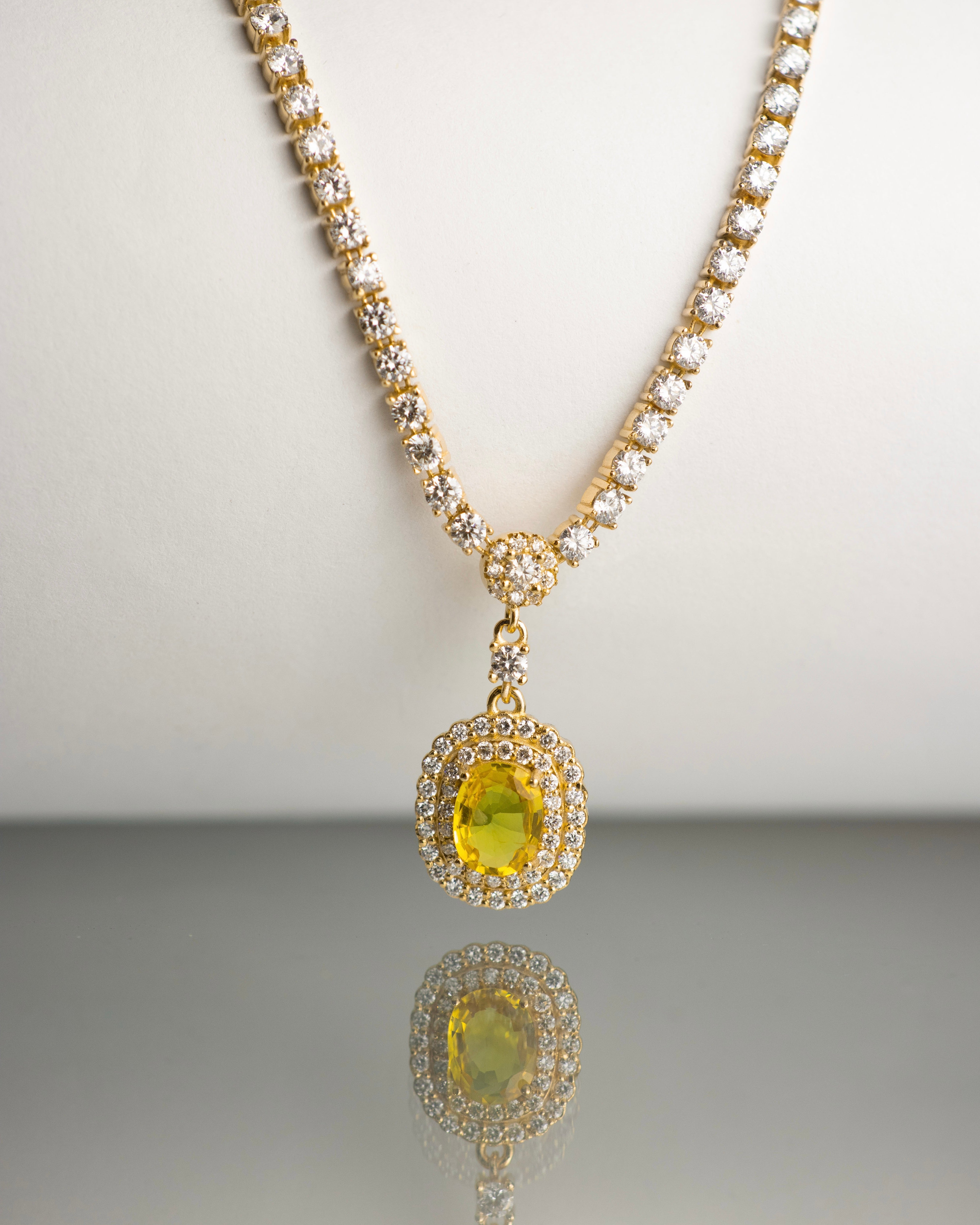 Cadena de zafiro amarillo / Tamaño 50 CM / 1 Zafiro Amarillo / 179 Diamantes / Oro 18 K