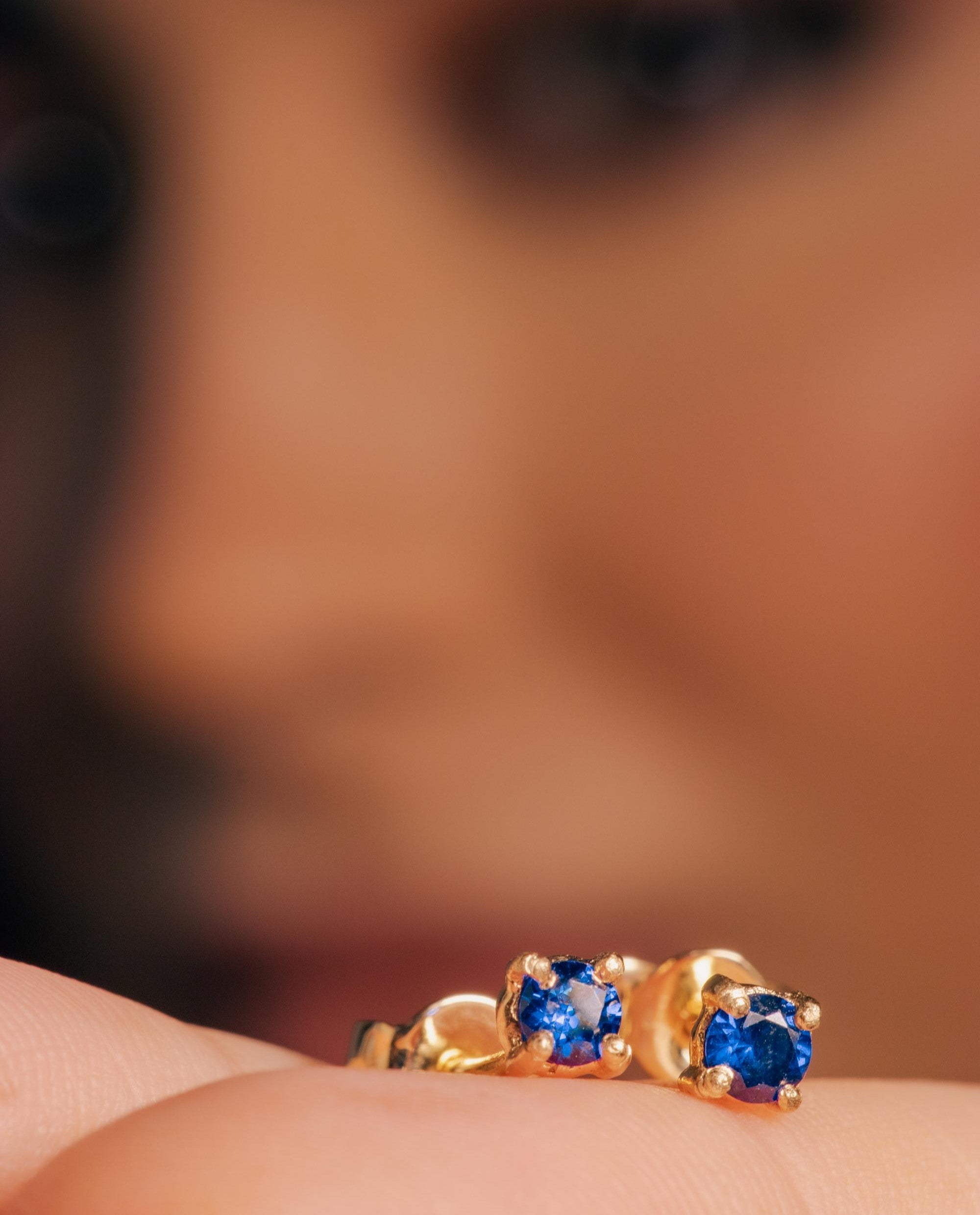 Topos de espinel azul / 2 Espineles azules / Oro 18 K
